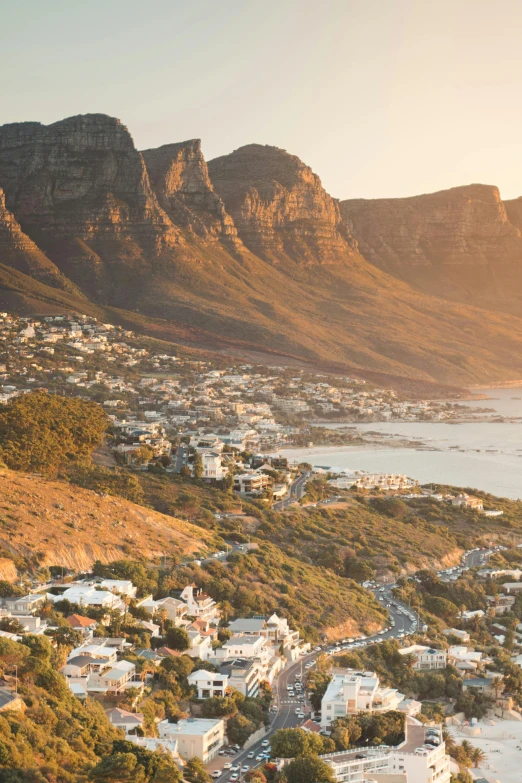 a mountain town that is in the background