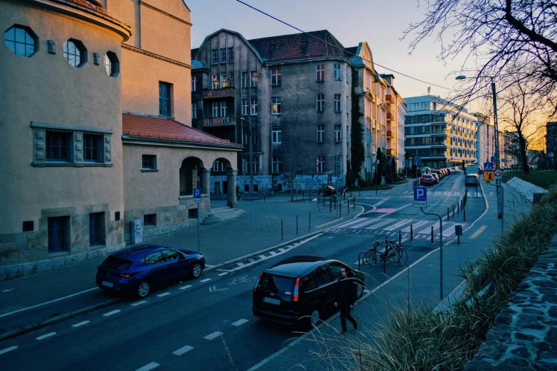 the city with very steep hill next to it