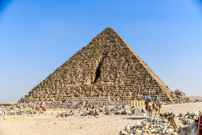 the large pyramid is constructed up of stone bricks