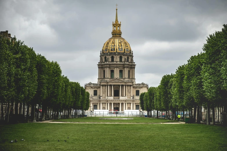 this building is in the shape of a dome