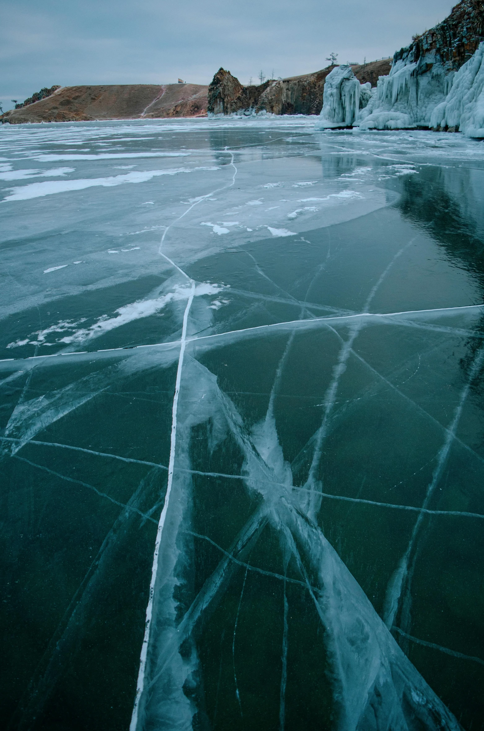 an ice floese with some ice chunks in the middle