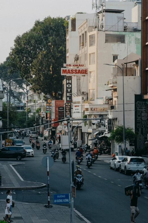 the traffic and cars on this city street