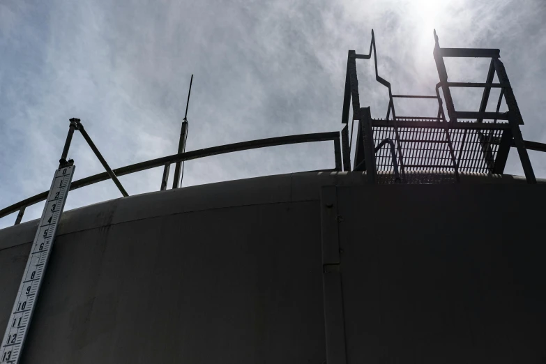 an empty round structure is shown with an interesting structure and metal gate