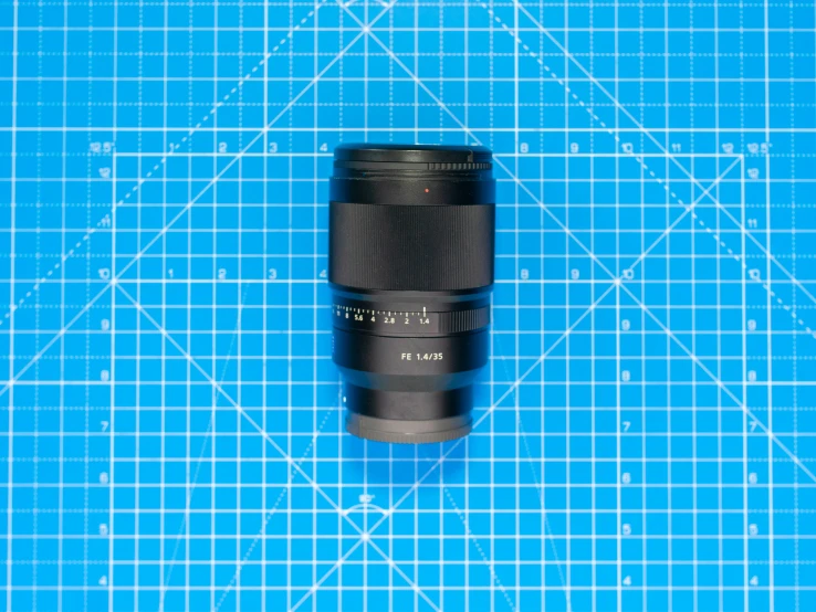 an extremely close up s of a camera lens