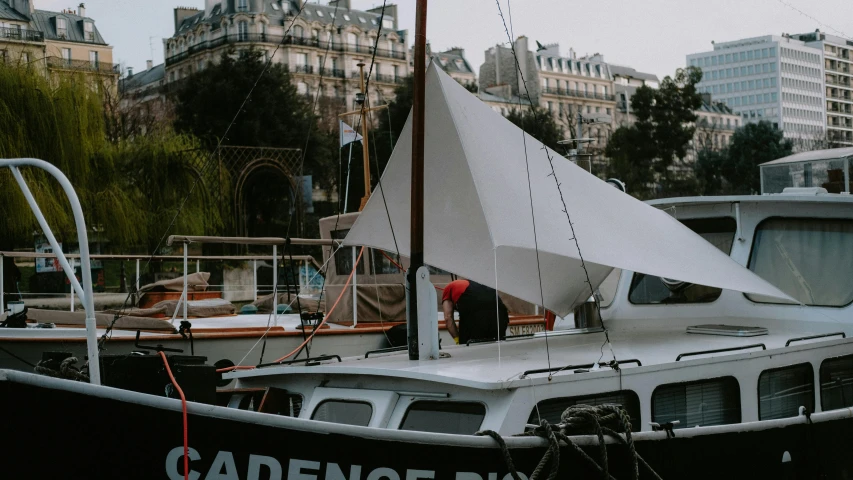 a boat sitting in a body of water