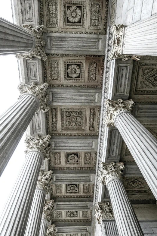 the interior of a building with columns in it