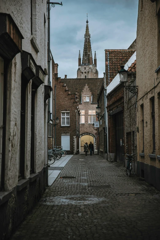 an alley way that leads to the city cathedral