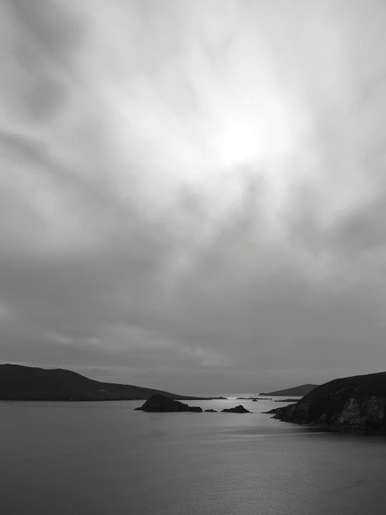 an empty area in the middle of the ocean