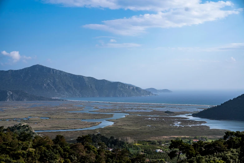 a very nice looking landscape with some mountains