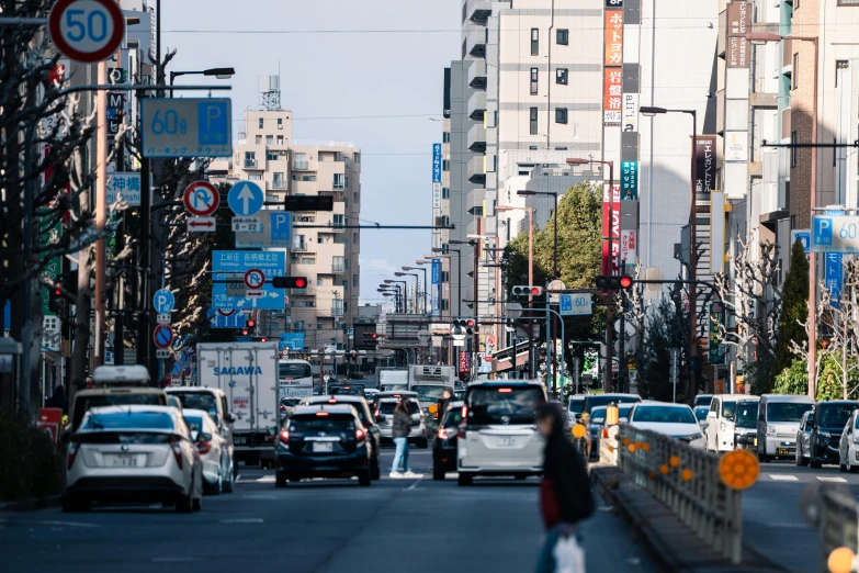 the traffic on this street is mostly empty and crowded