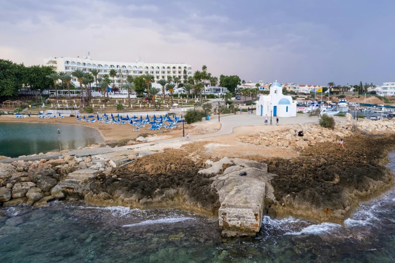 a small island is shown in front of a el