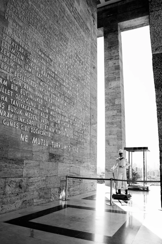 the memorial wall has writing on it