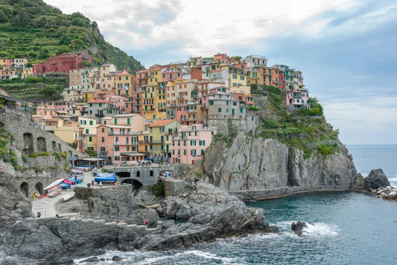 the city on top of a cliff is situated near the ocean