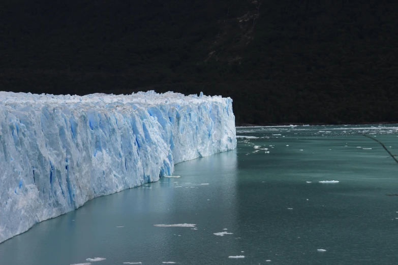 the wall of ice is made from blocks of snow