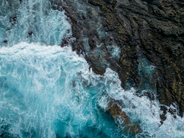 a bird's eye view of some very pretty water