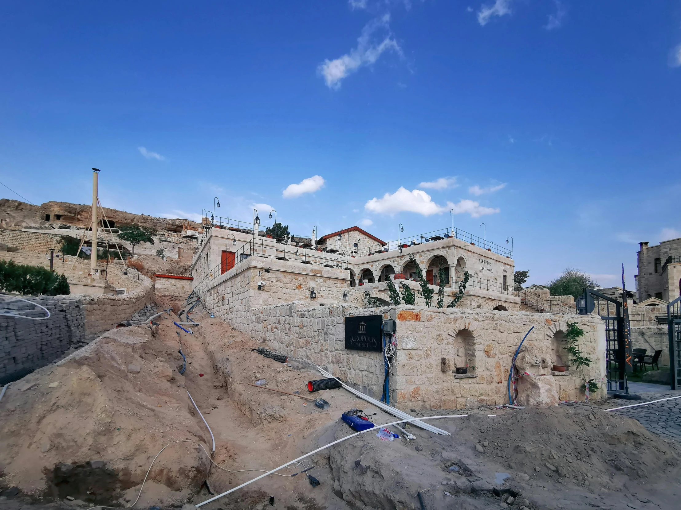 the ruins are in very poor condition and have been torn down