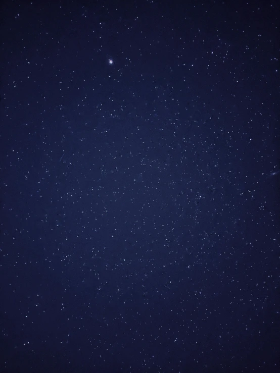 an image of the night sky with stars