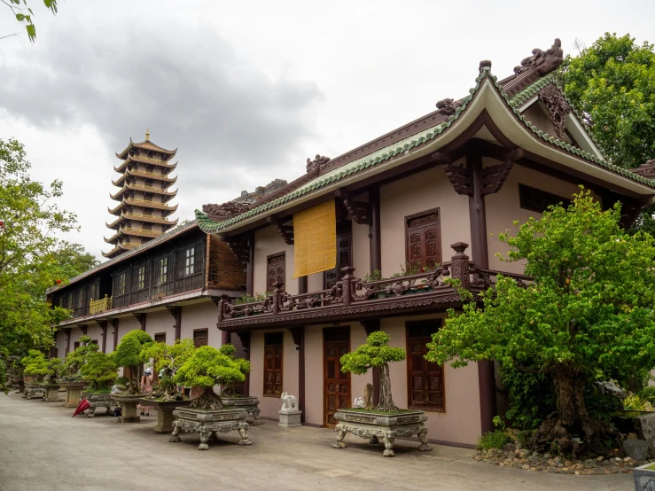 asian architecture with large plants on the courtyard