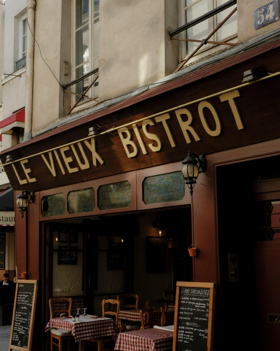 a restaurant that is in the corner of the street