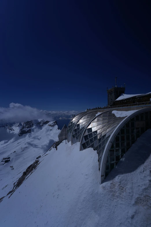 an image of a ski lodge that appears to be made in the snow