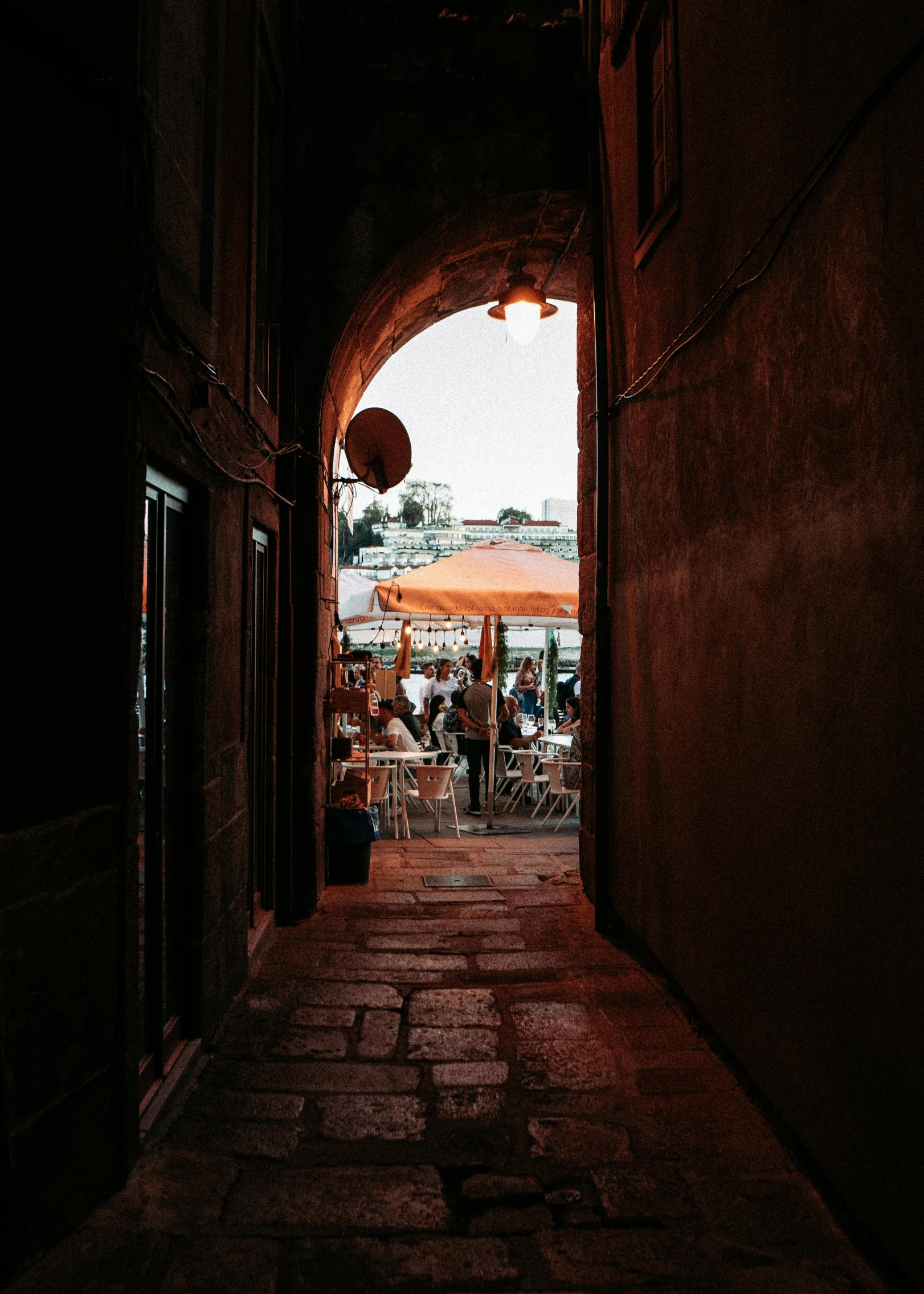 a narrow alleyway that appears to be empty