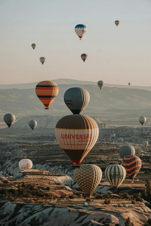 there are many  air balloons that have been released