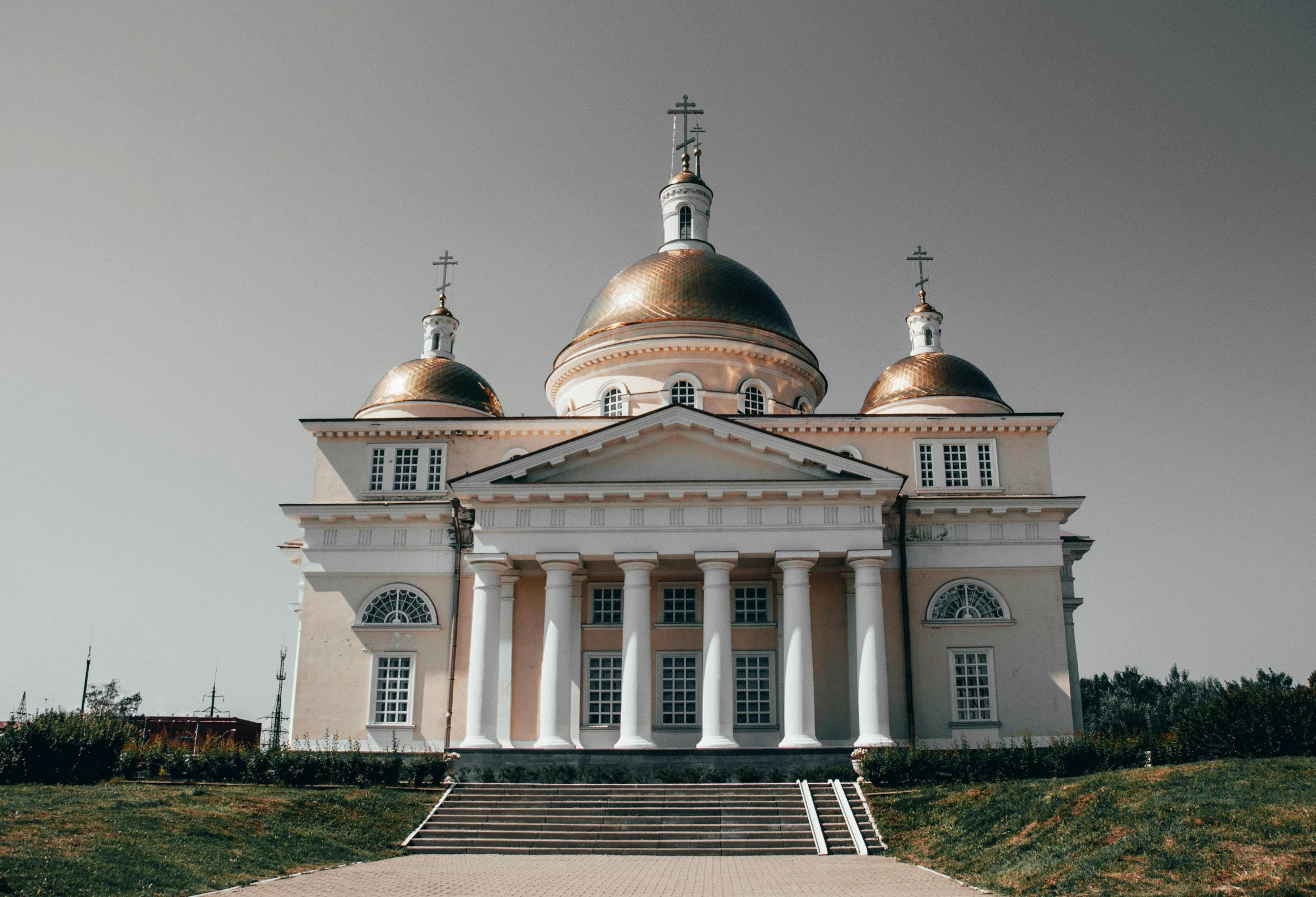 a large, old church with two spires