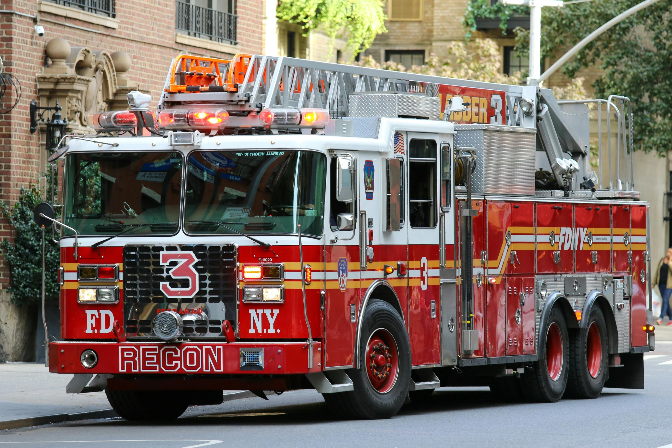 an image of a fire engine on the street