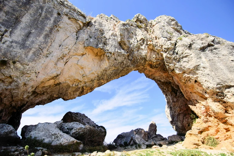 a couple of rocks are in the ground