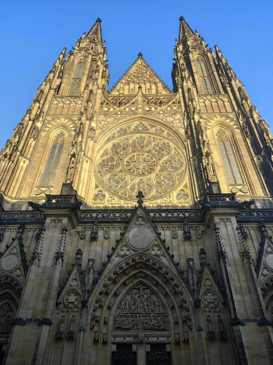 a tall cathedral with an elaborate design and elaborate detailing