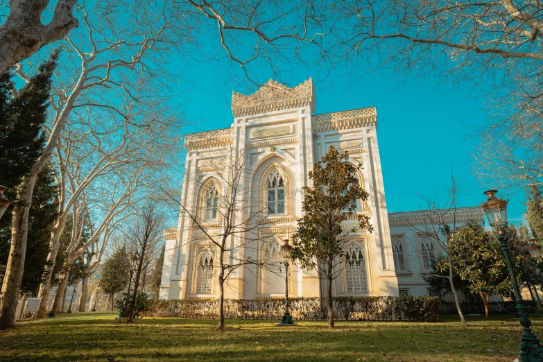 a view of a building in the day light