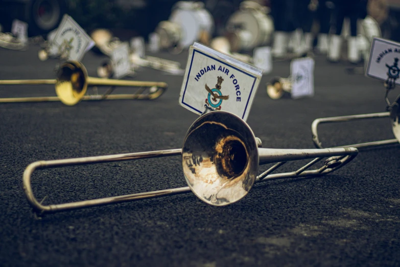 a set of musical instruments that are laying on the ground