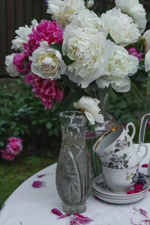 a bunch of flowers that are sitting on a table