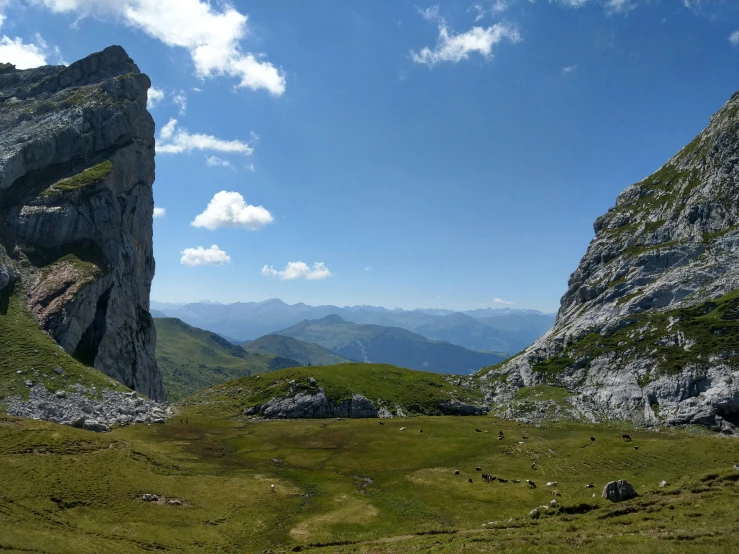 the rocks are sticking out in the mountains