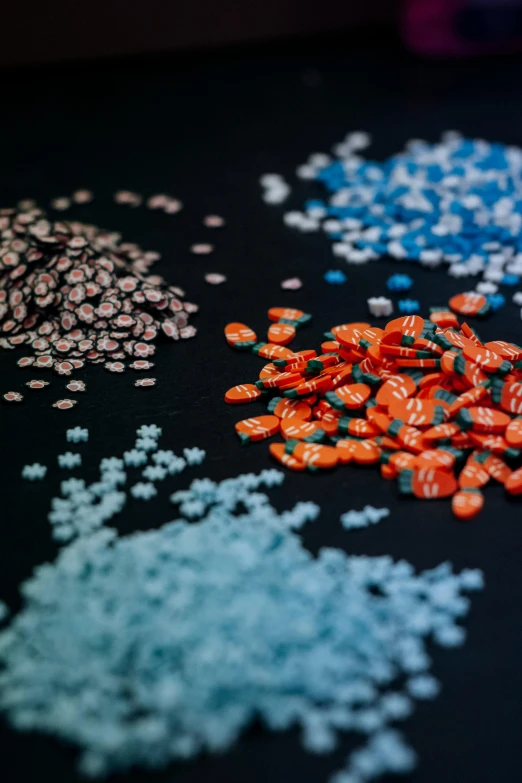 many dices spread out on top of the table