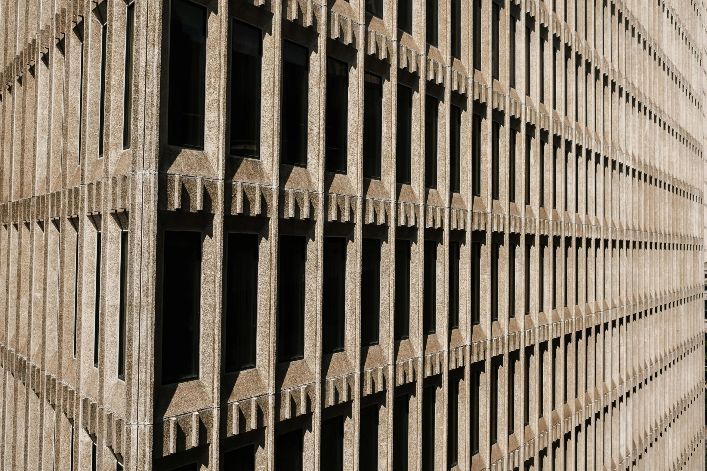 a pattern on the side of a wall made of blocks