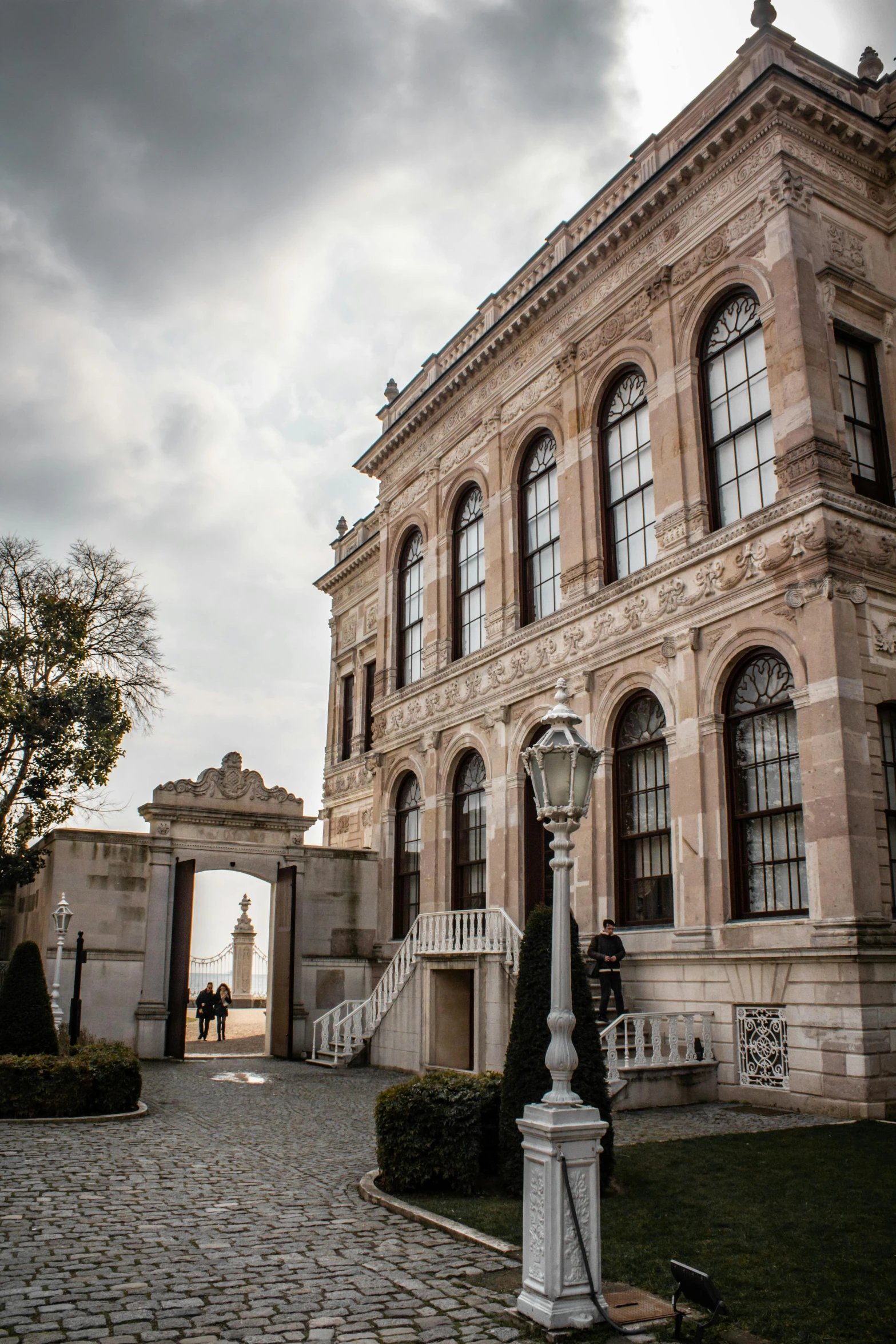 an old building with an entrance to the building