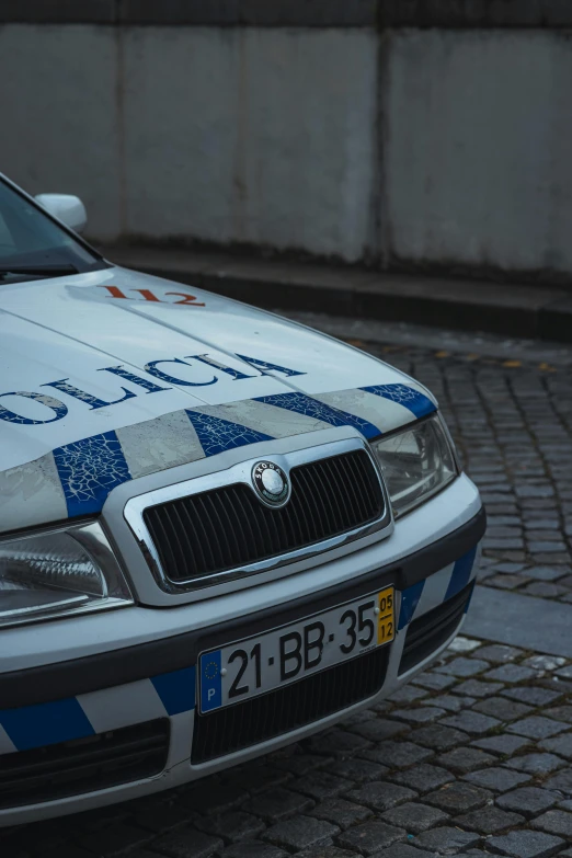 an image of police car parked on the street