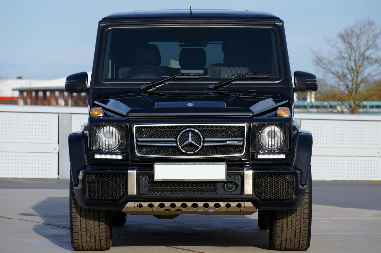 the front bumpers and grilles on a mercedes benz benz g - class