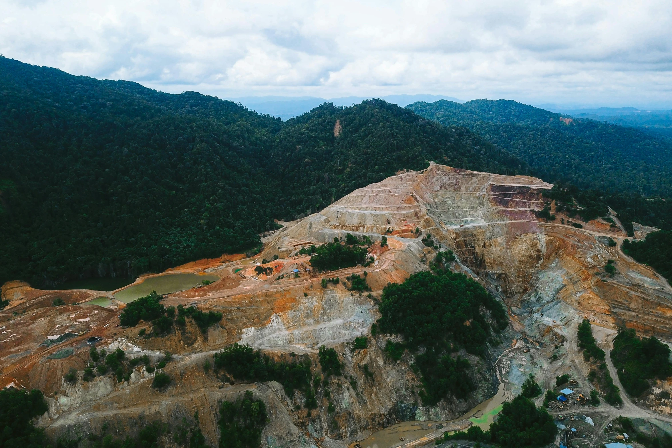 the view of a massive area of an open air pit