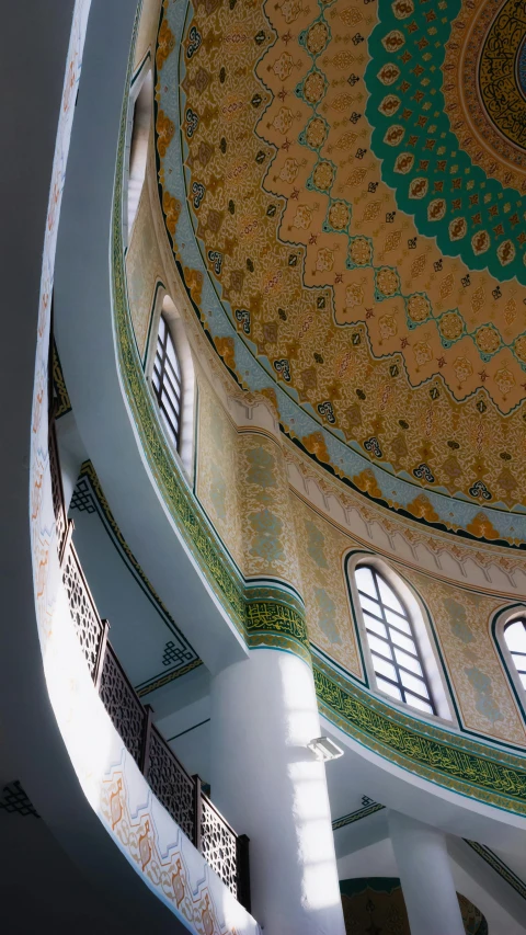 a view of the dome of a building