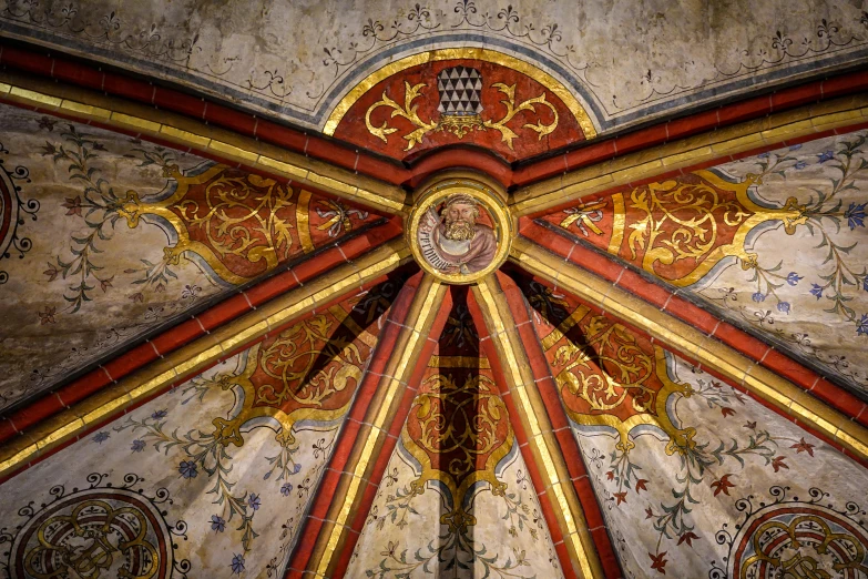 intricate patterns and designs create an intricate ceiling