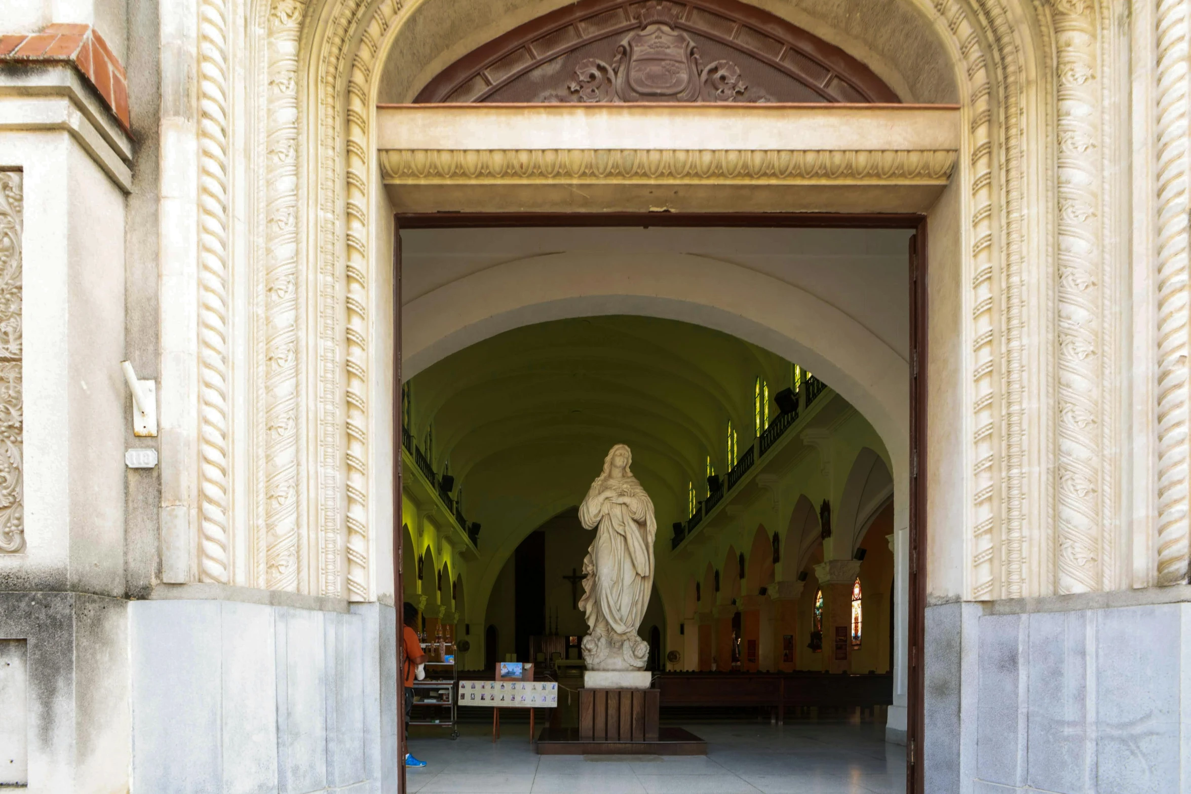 a statue that is sitting in a doorway