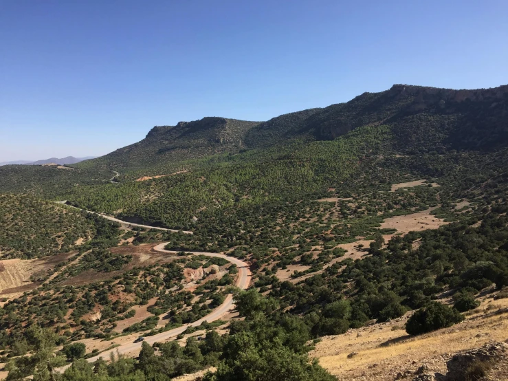 the mountains have several roads that curve together