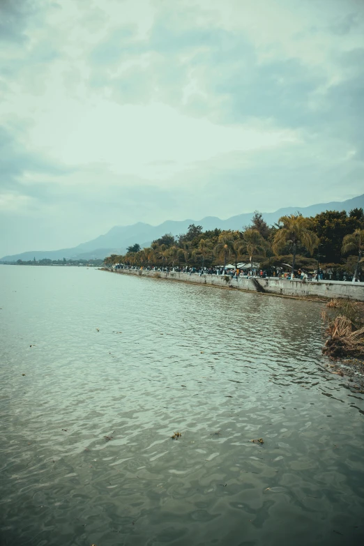 the large body of water has very little waves