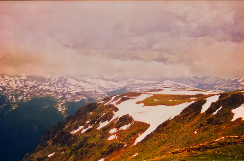 this po shows mountains with snow on them