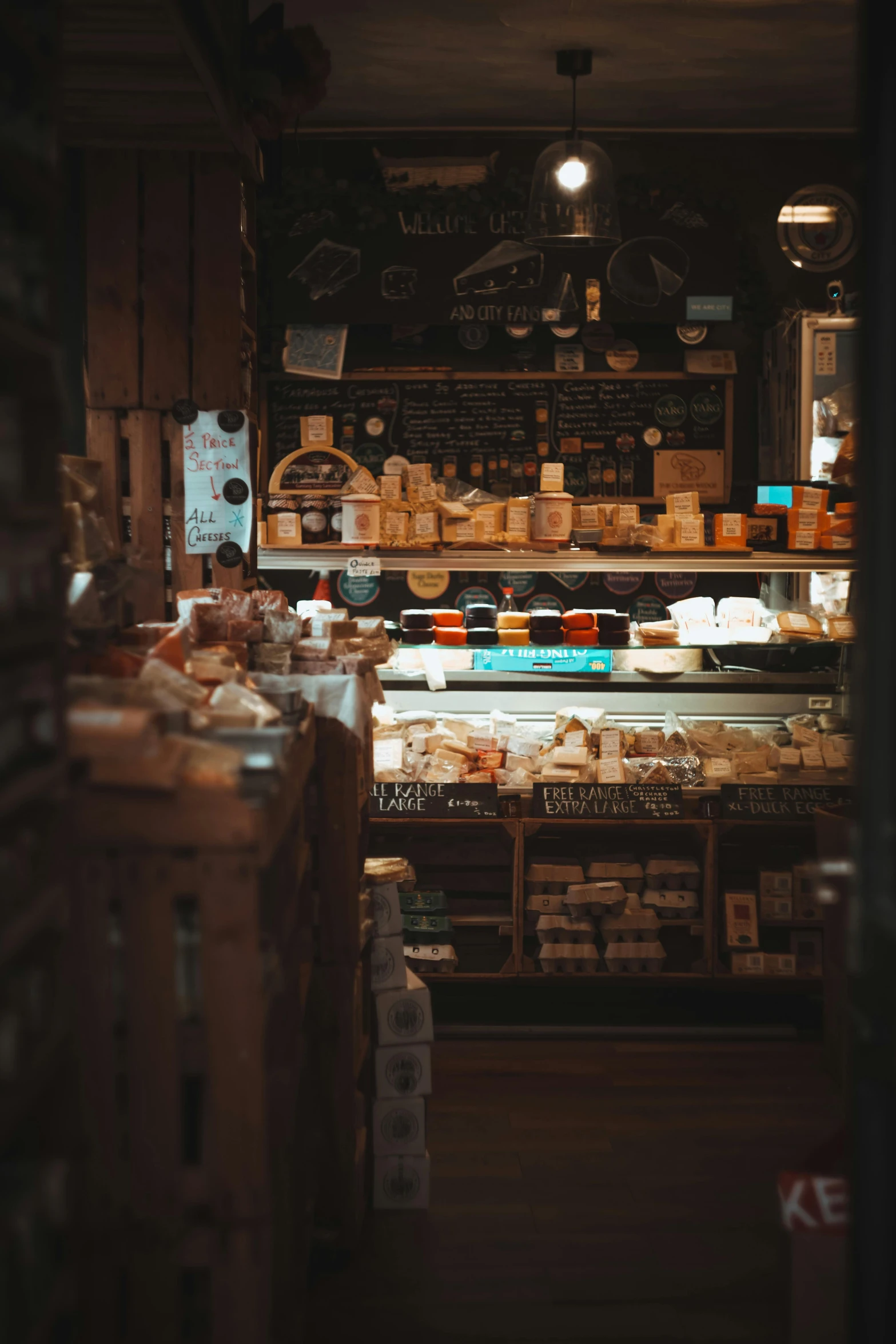 an empty bakery with some bakery items on the counter