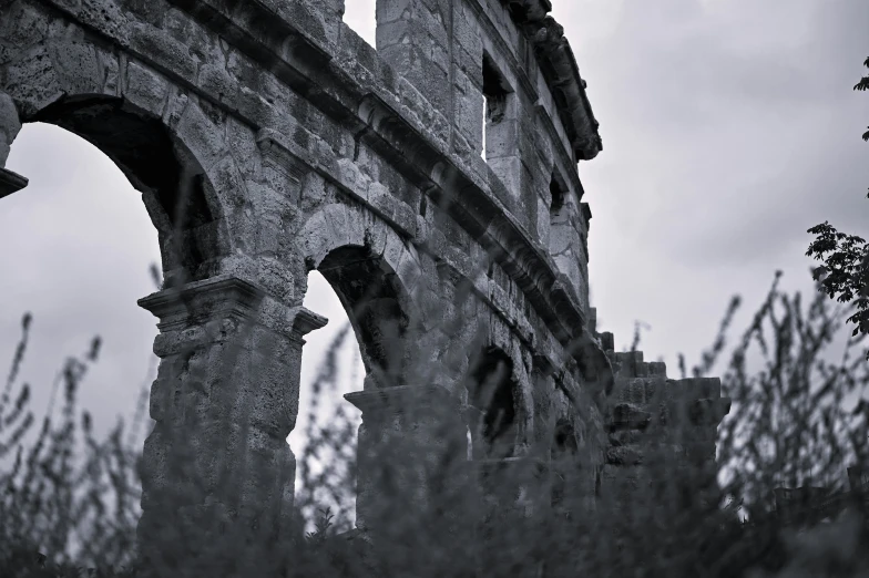 a close - up po of a building that looks like a church