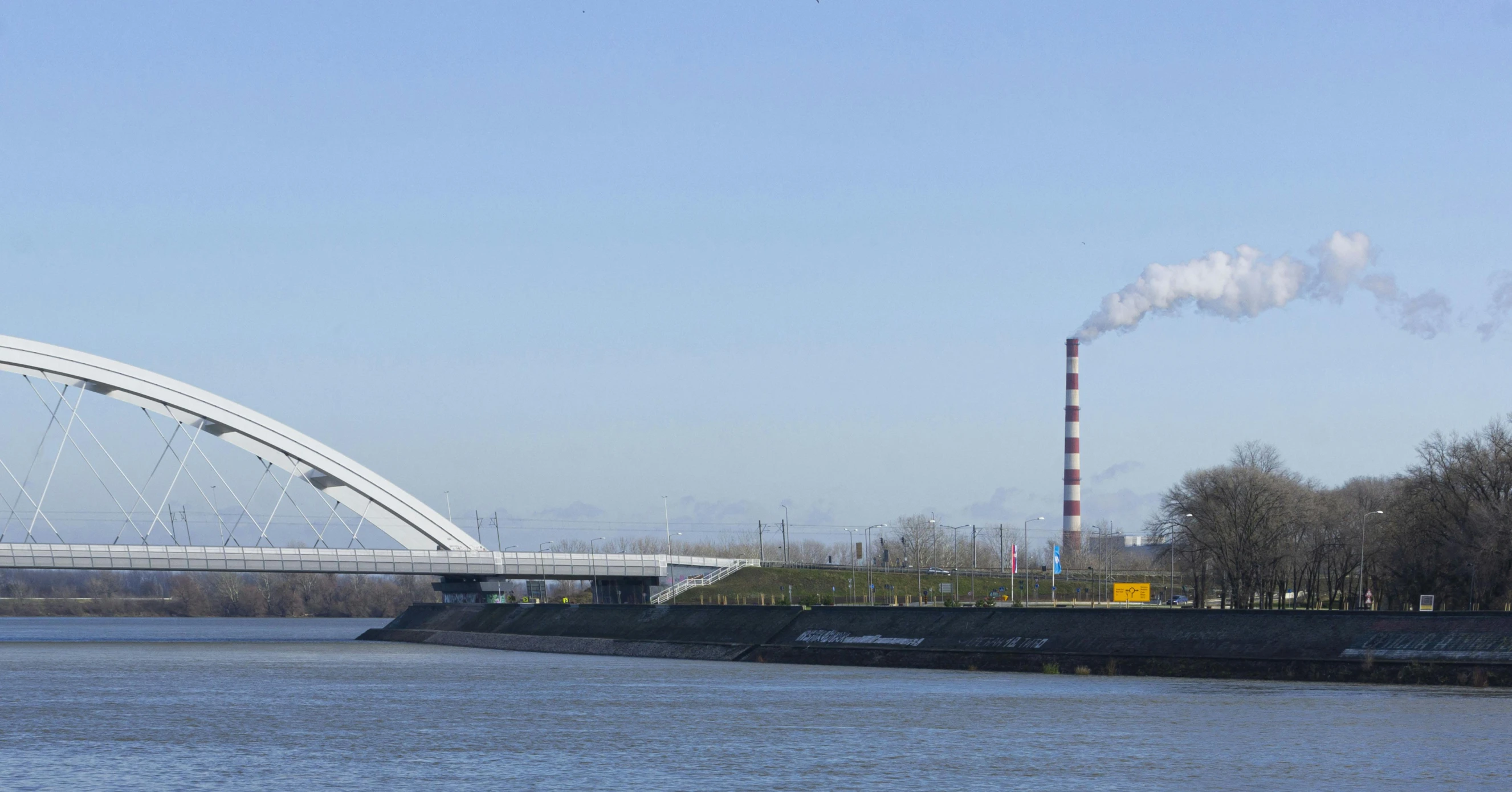 an image of an overpass going over the water