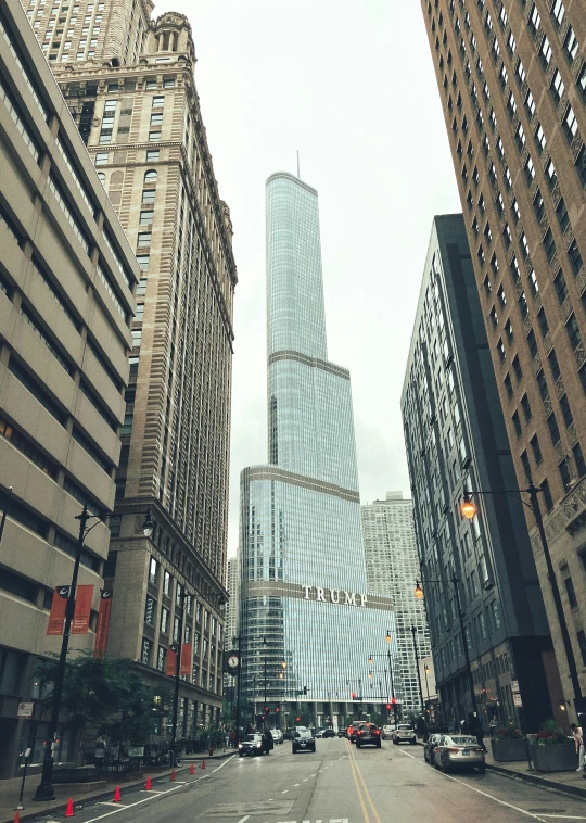 there are cars on this street in the city